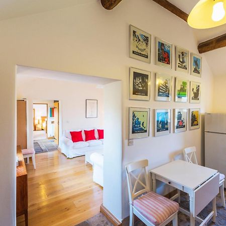 Whitley Coach House Villa Luaran gambar